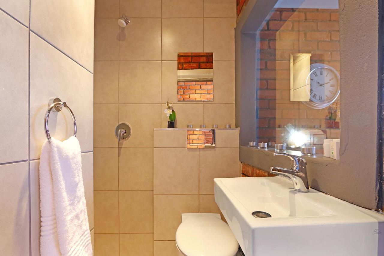 The Rhino Hotel & Apartments 开普敦 外观 照片