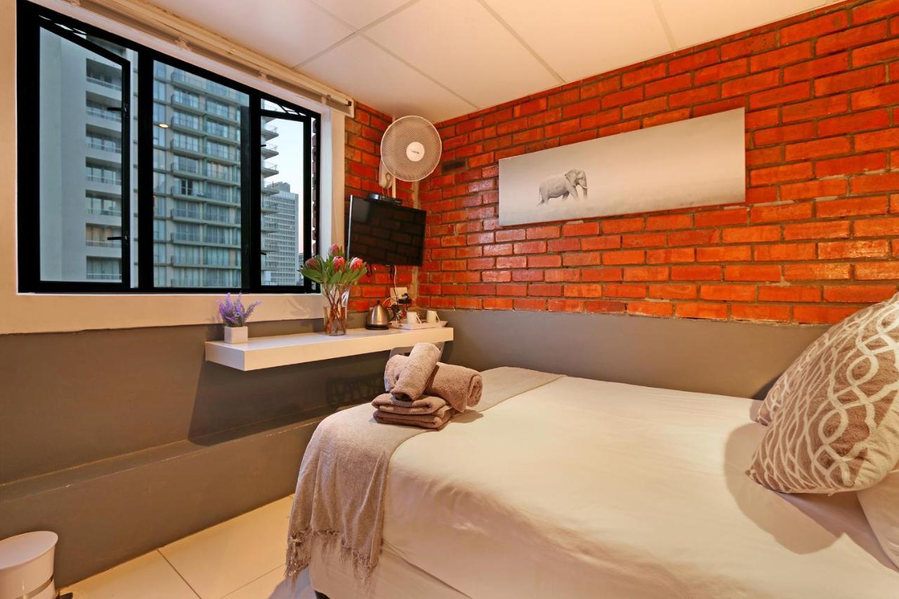 The Rhino Hotel & Apartments 开普敦 外观 照片