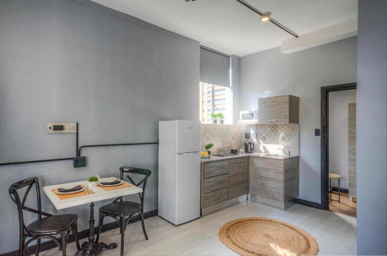 The Rhino Hotel & Apartments 开普敦 外观 照片