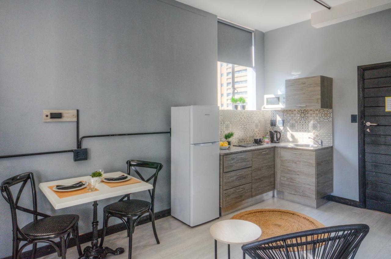 The Rhino Hotel & Apartments 开普敦 外观 照片