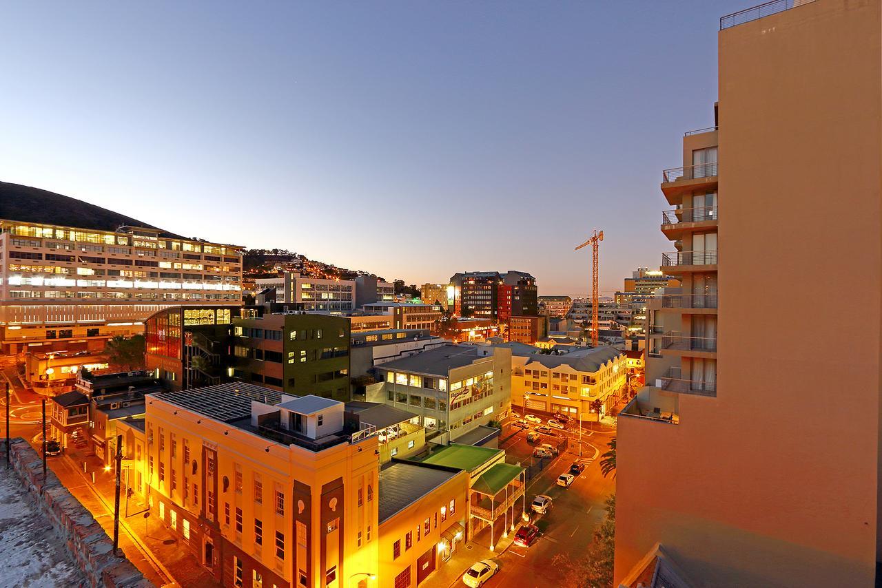 The Rhino Hotel & Apartments 开普敦 外观 照片