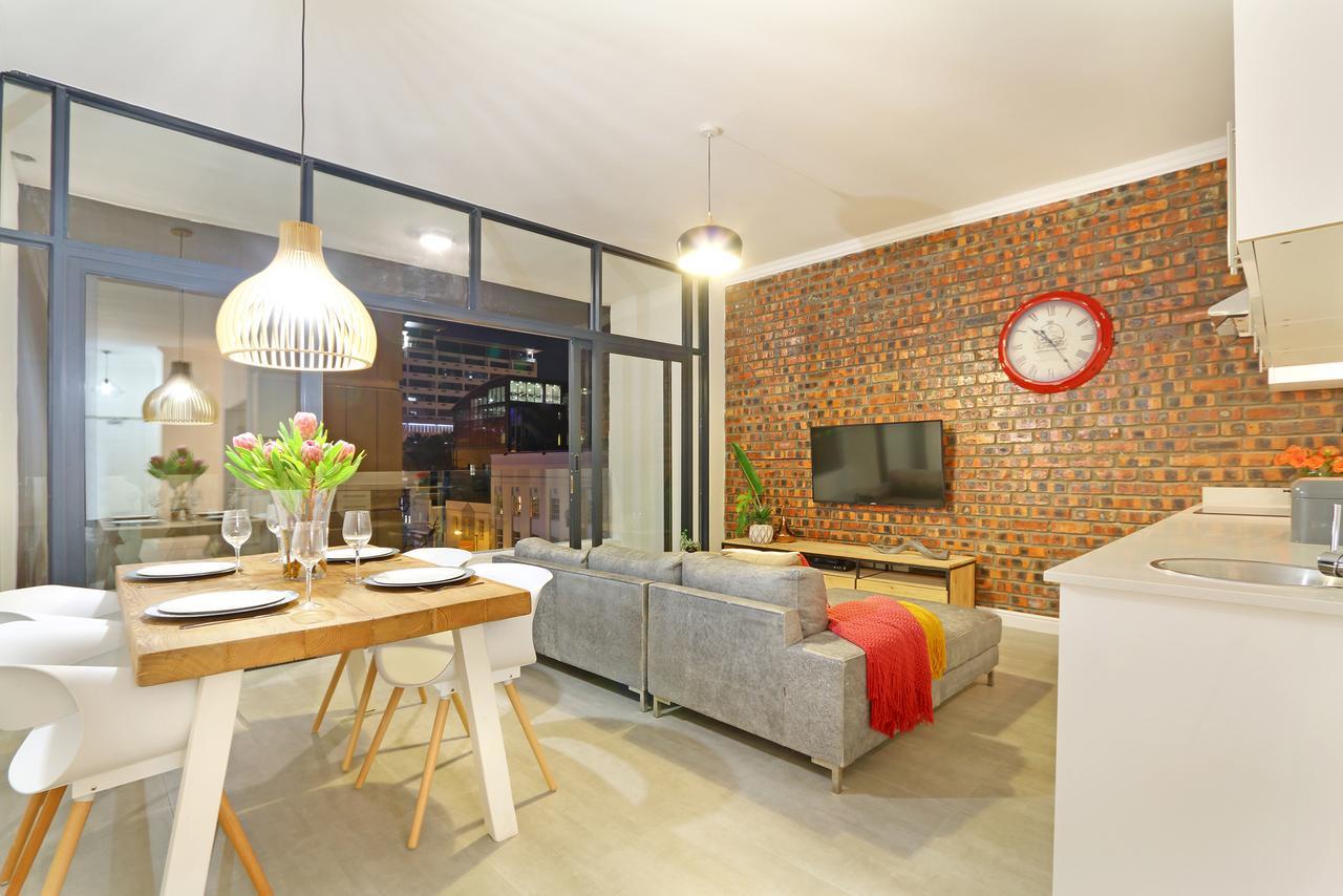 The Rhino Hotel & Apartments 开普敦 外观 照片